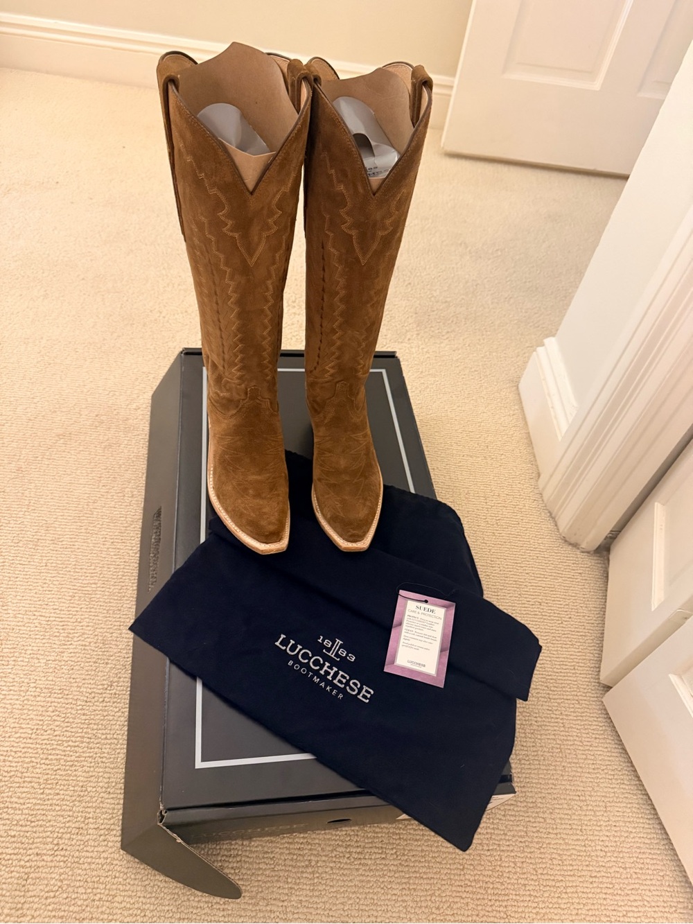 Lucchese Priscilla Espresso Suede Boot size 7.5B